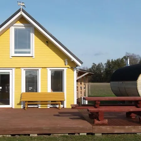 Pulli-aiku Puhkemaja Daire Pulli (Saaremaa)